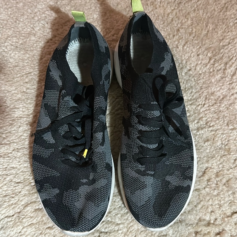 Camo tennis shoes only worn twice like new bundle 3 or 4 for 50.00.Comfortable